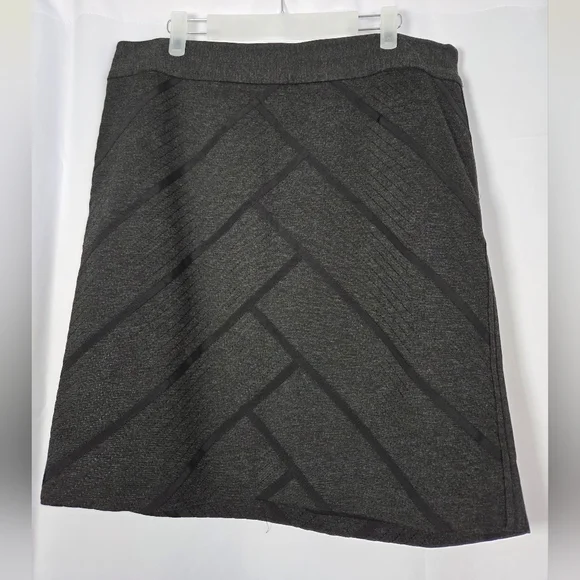 SOLD White House Black Market - Picture 2 of 6